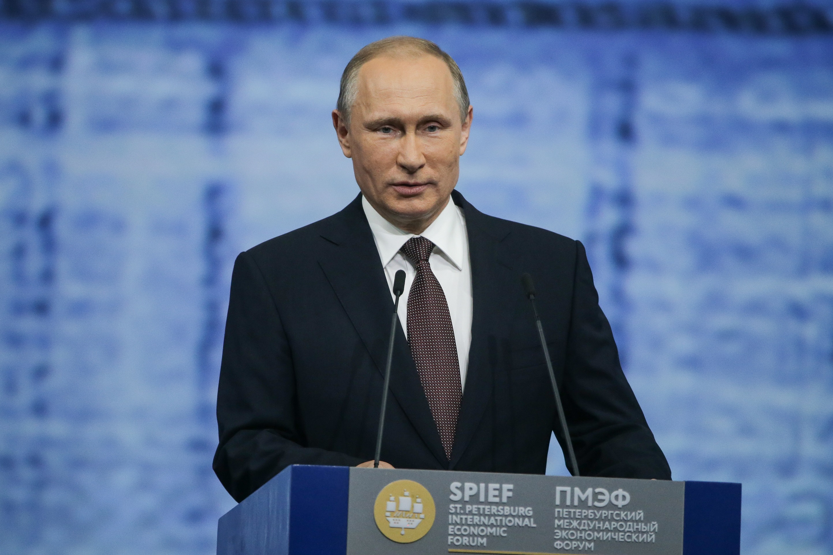Vladimir Putin Sends Greetings to Participants of St. Petersburg International Economic Forum